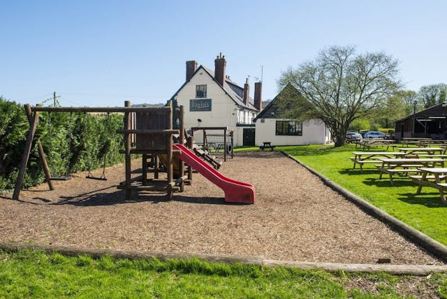 Pubs With Play Areas in Gloucester