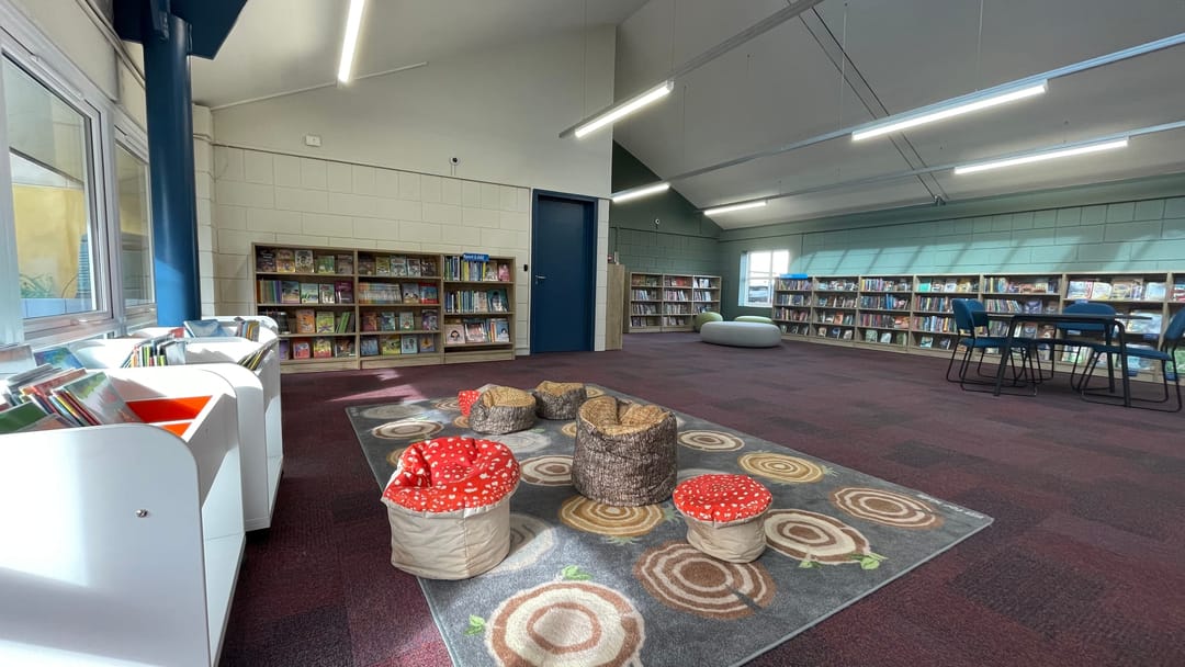 Quedgeley Library: Weird and Wonderful Britain - image 1